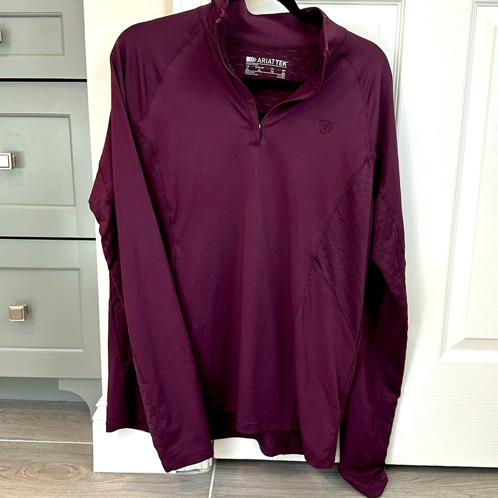 Ariat Tek 1/4 zip long sleeve with pattern under arm/sleeve